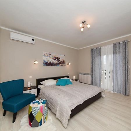Apartment Sunny Side ซาดาร์ ภายนอก รูปภาพ