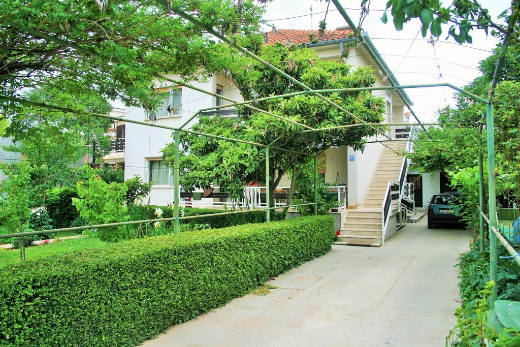 Apartment Sunny Side ซาดาร์ ภายนอก รูปภาพ