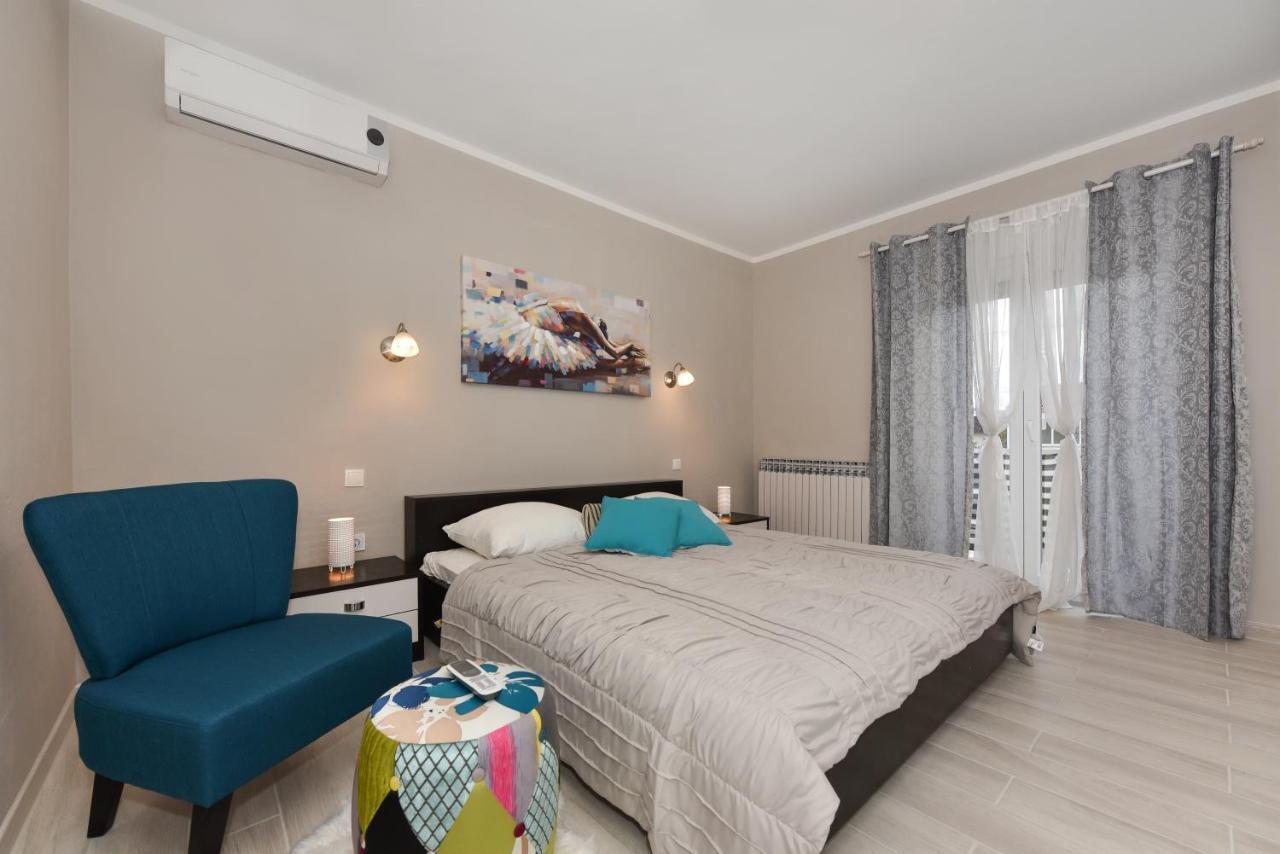 Apartment Sunny Side ซาดาร์ ภายนอก รูปภาพ